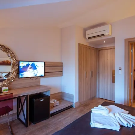 S3 Seahorse Club 3* Ολουντενίζ