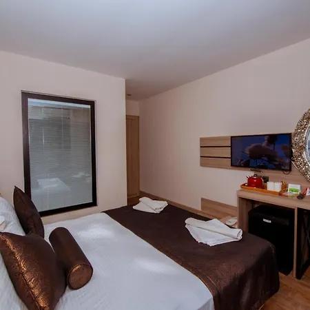 S3 Seahorse Club Hotel